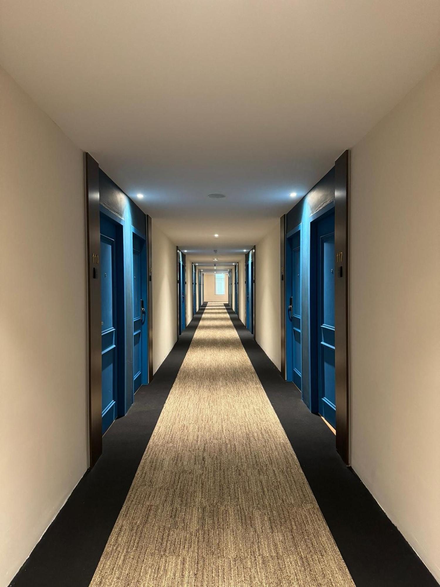 Le'Genda Hotel Каджанг Екстериор снимка