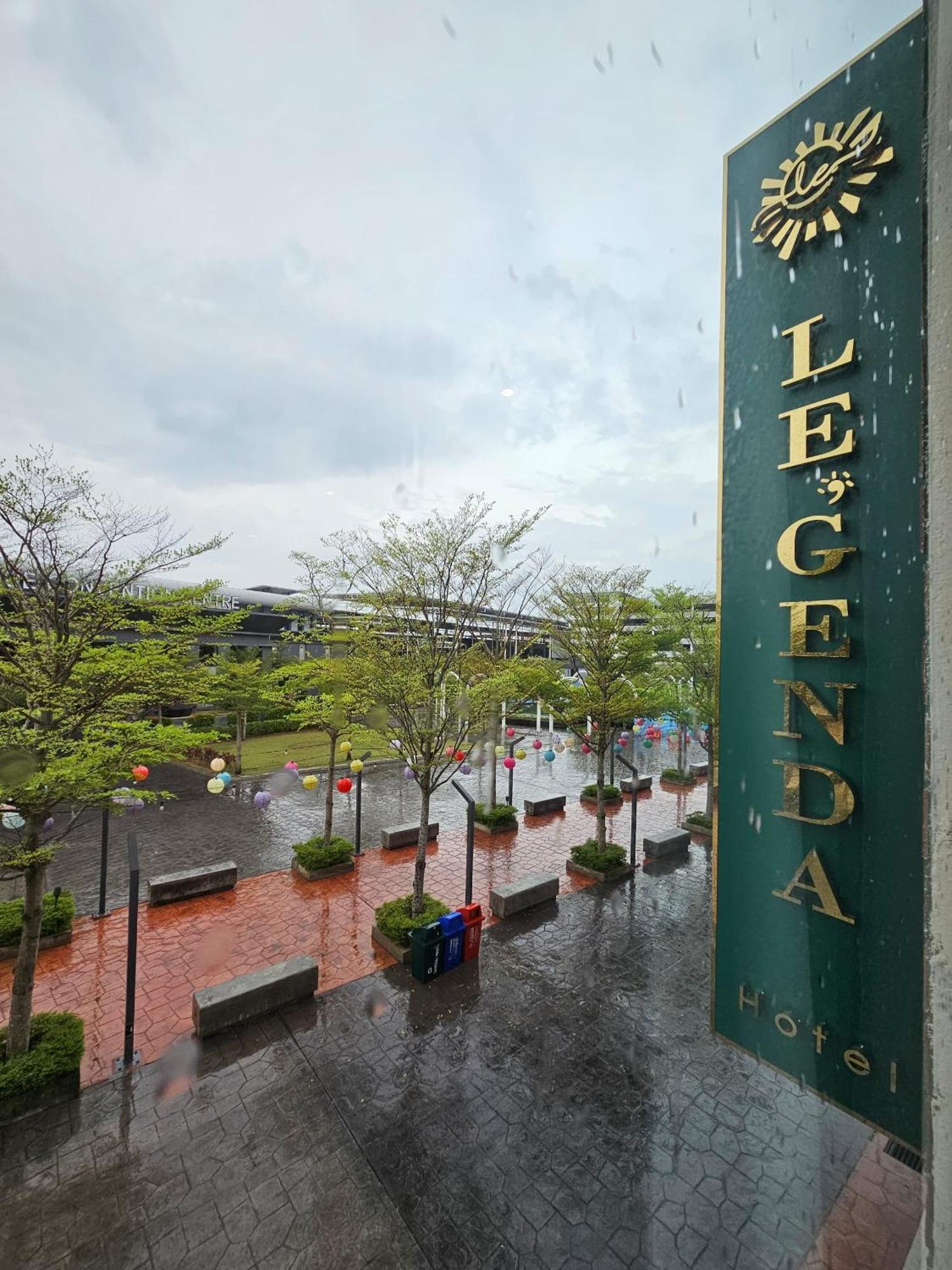 Le'Genda Hotel Каджанг Екстериор снимка