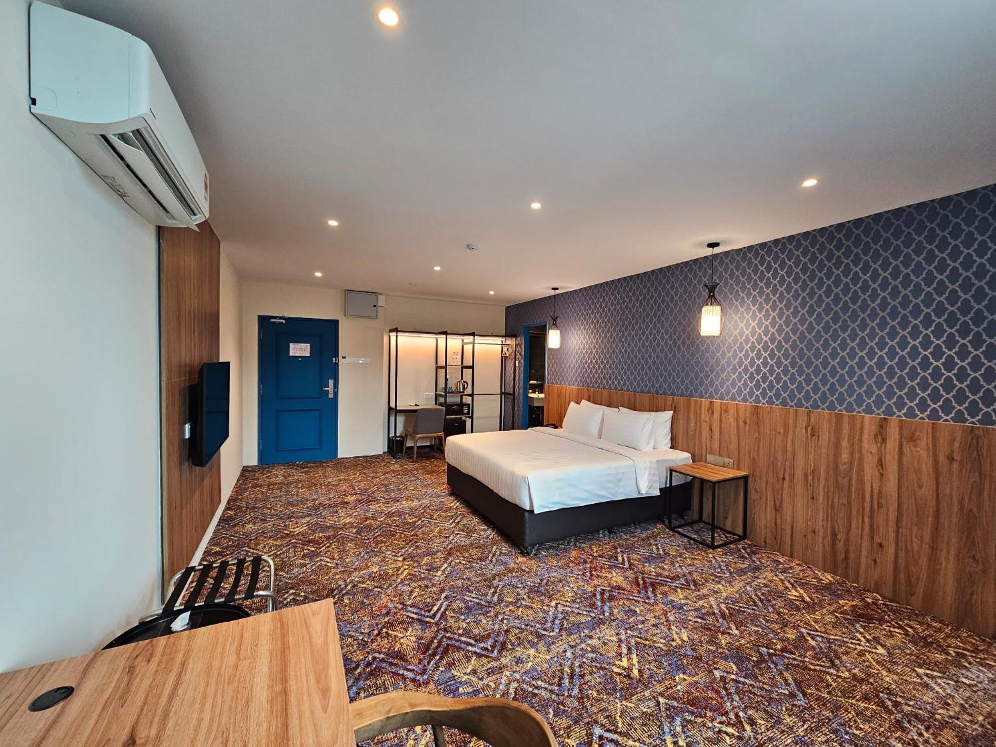 Le'Genda Hotel Каджанг Стая снимка